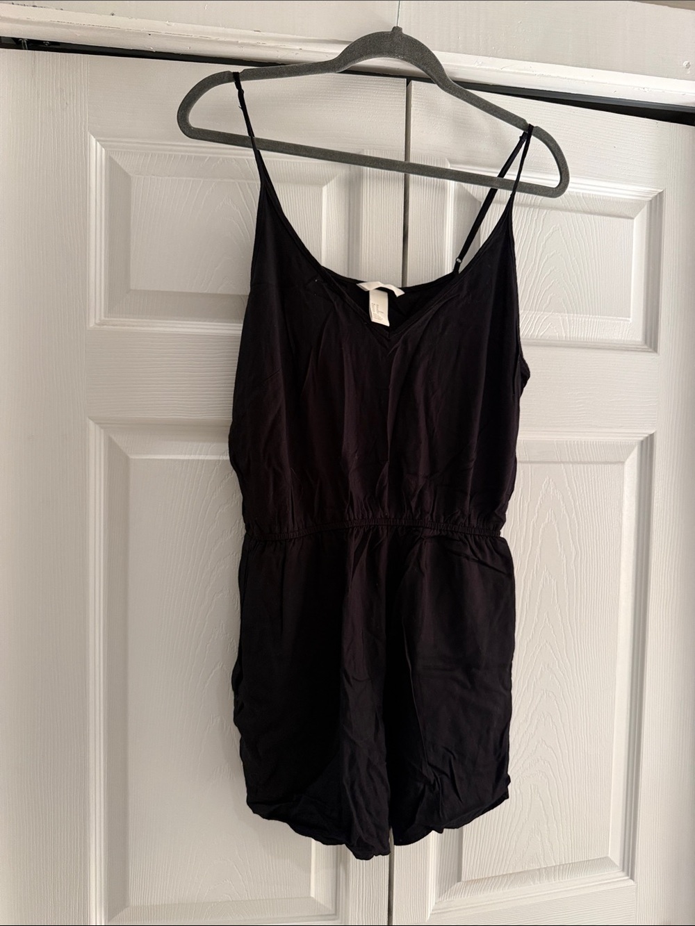 Romper with pockets